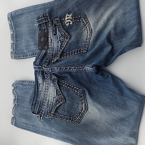 Miss Me JE8034BR Boot Rhinestone Embellished Jeans 31 Flap Pockets - Picture 1 of 13